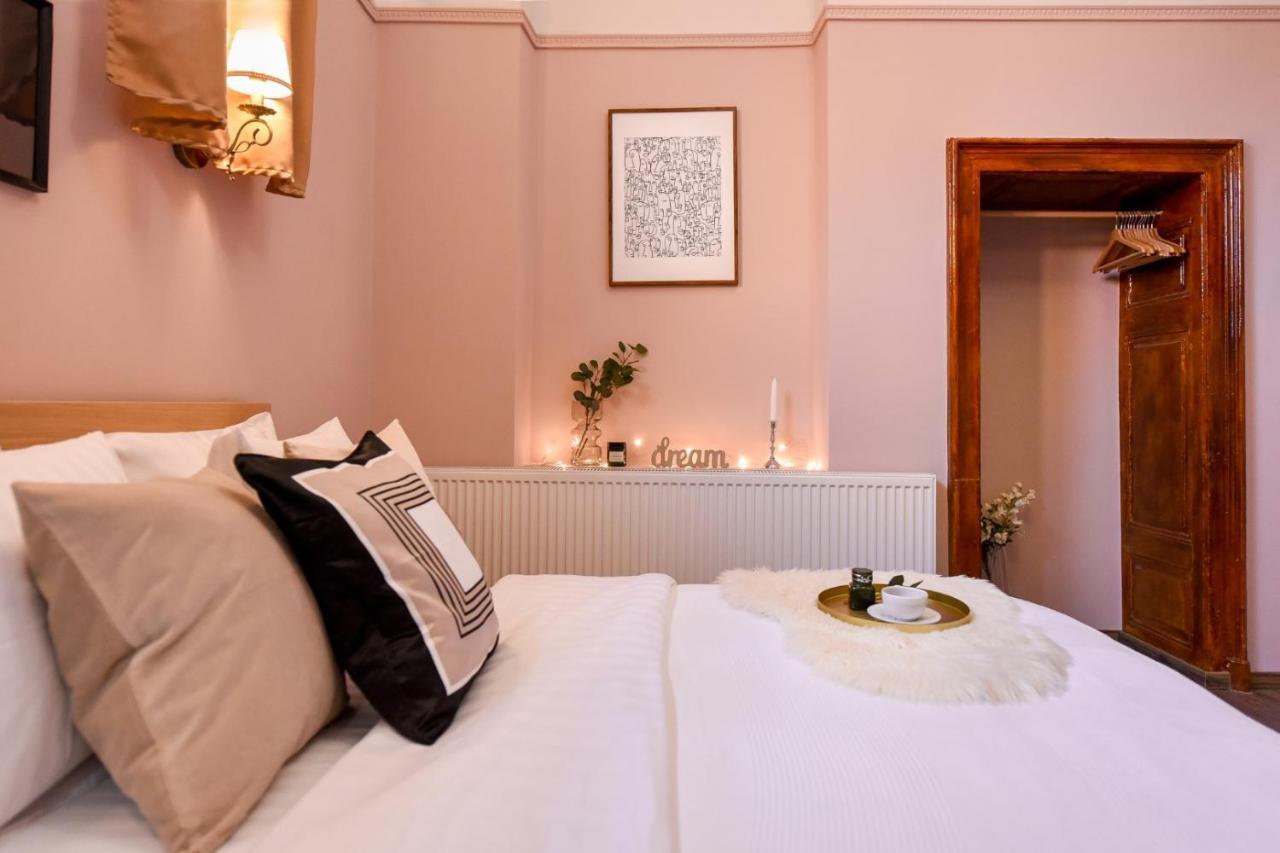 Le Petit & Cosy - Best Location Old Town & Quiet Bükreş Dış mekan fotoğraf