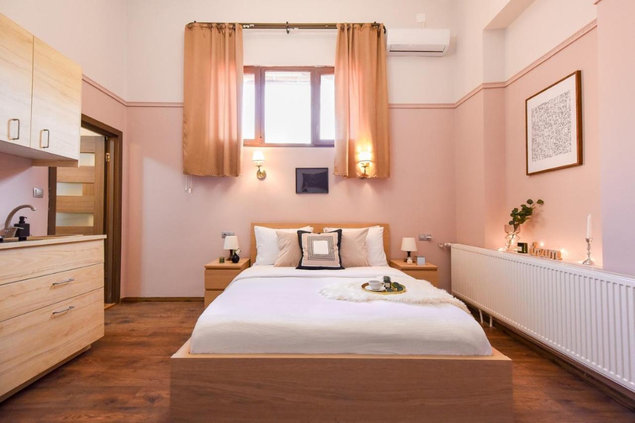 Le Petit & Cosy - Best Location Old Town & Quiet Bükreş Dış mekan fotoğraf